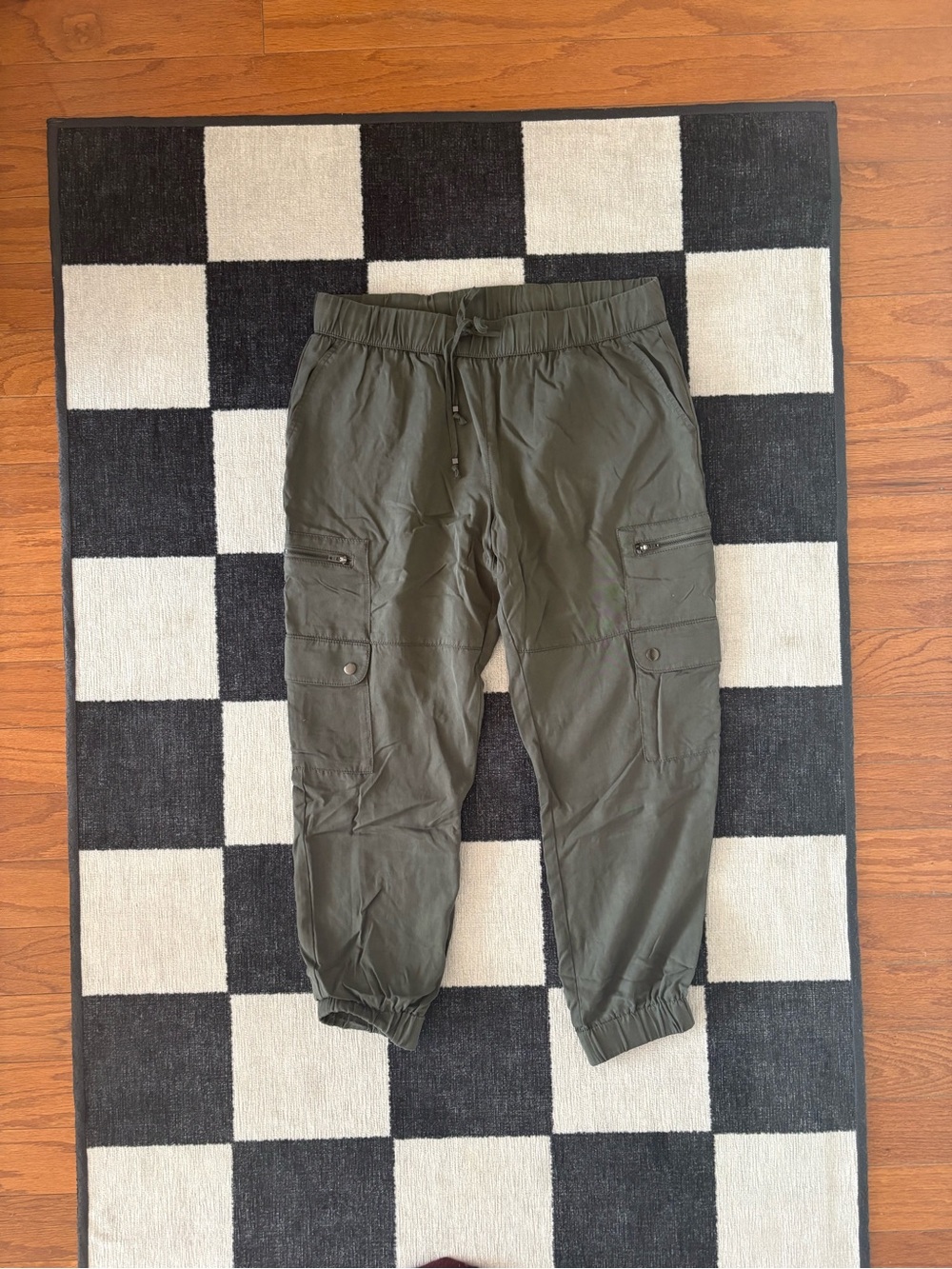 Banana Republic Olive Green ankle length cargo joggers